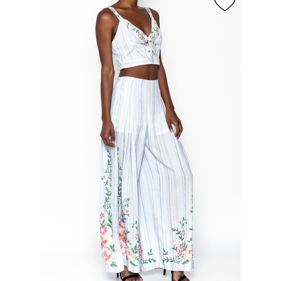Mystique Boutique Pants - A Calin Crop Top and Wide Pants Set Small